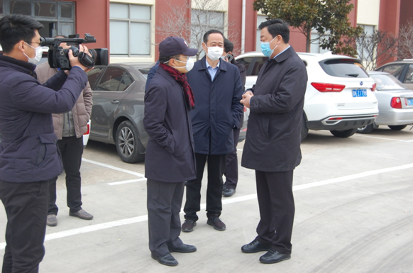 市委書記來力久視察指導(dǎo)抗疫 市委書記來力久視察指導(dǎo)抗疫
